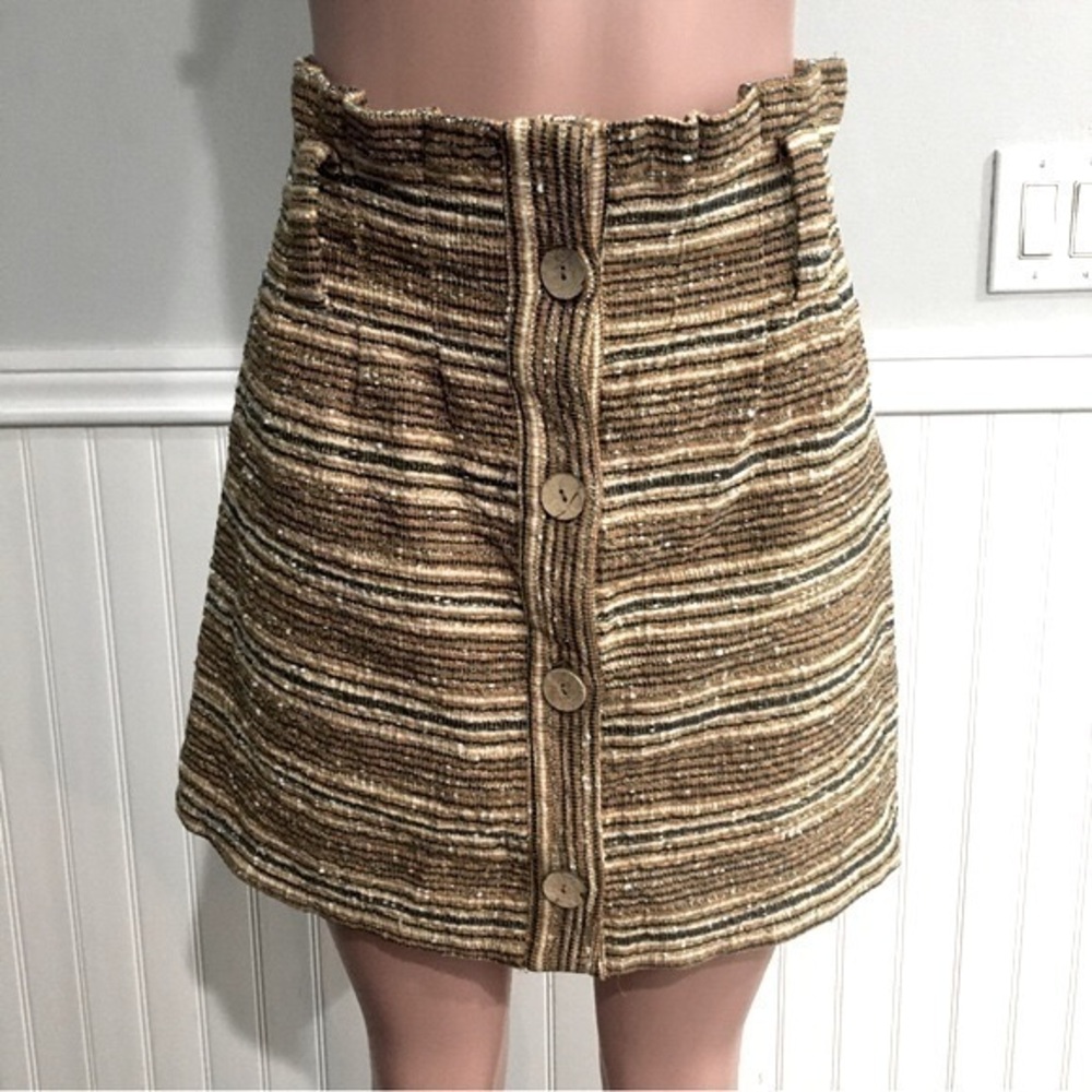 Zara NWOT Skirt Tweed Knitted High Pleated Waist with Rustic Buttons size Large
